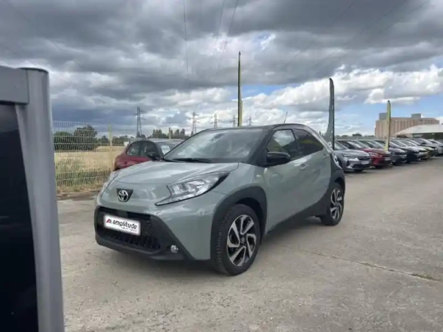Toyota Aygo X 1.0 vvt-i 72ch air design my24 — photo 3
