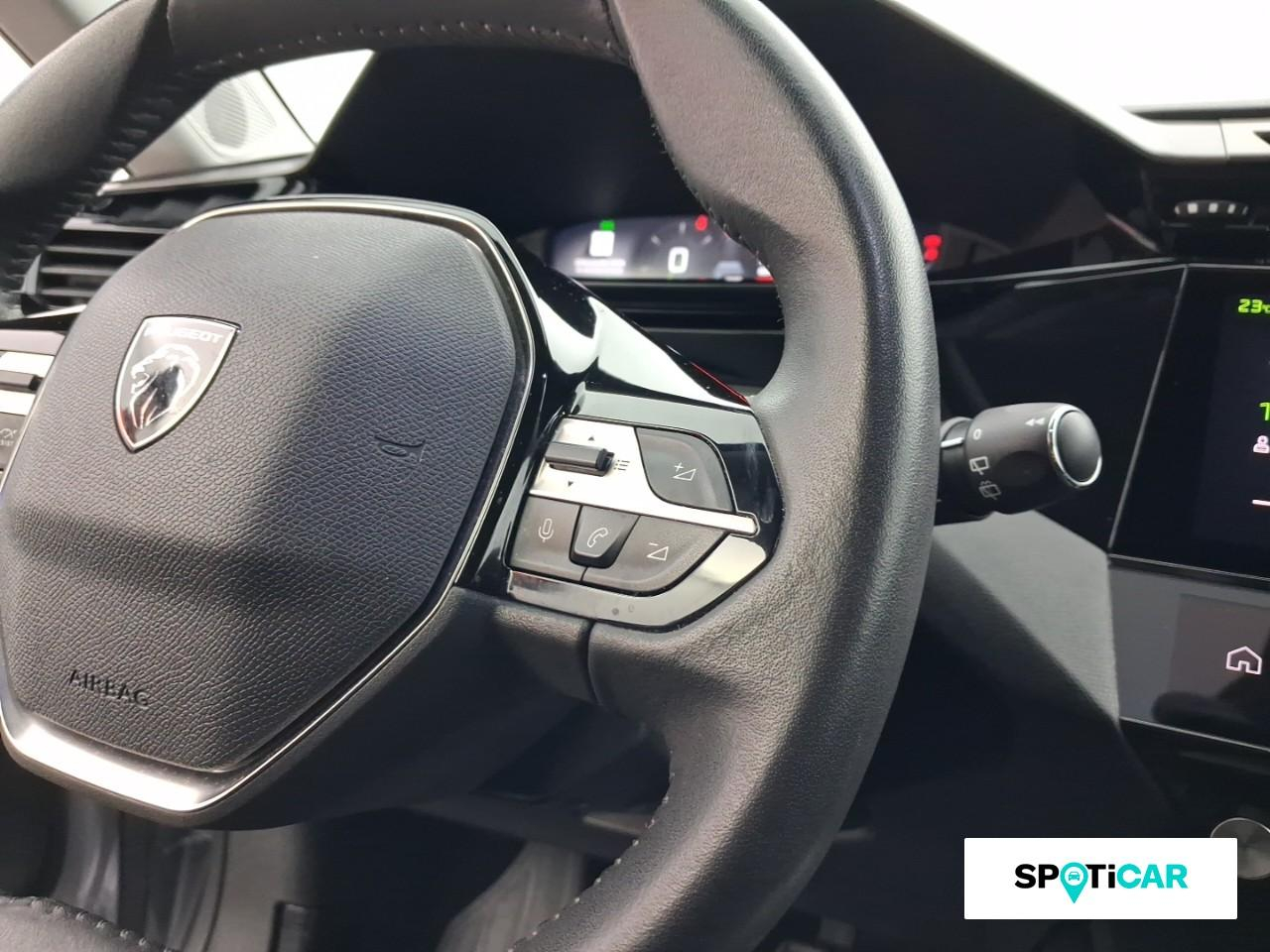 Peugeot 308 1.2 puretech 130ch s&s allure pack — photo 18