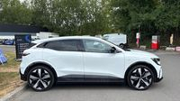 Renault Mégane E-Tech Electric EV60 220ch Techno optimum charge -C — photo 4