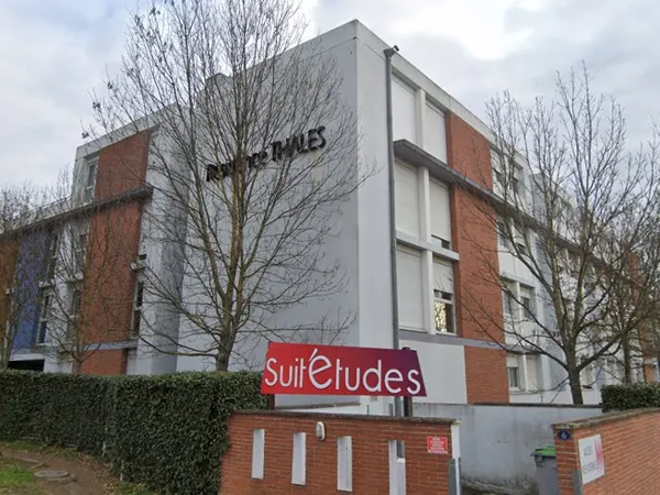 TOULOUSE STUDIO MEUBLÉ AVEC PARKING INVESTISSEMENT EN RÉSIDENCE SERVICES