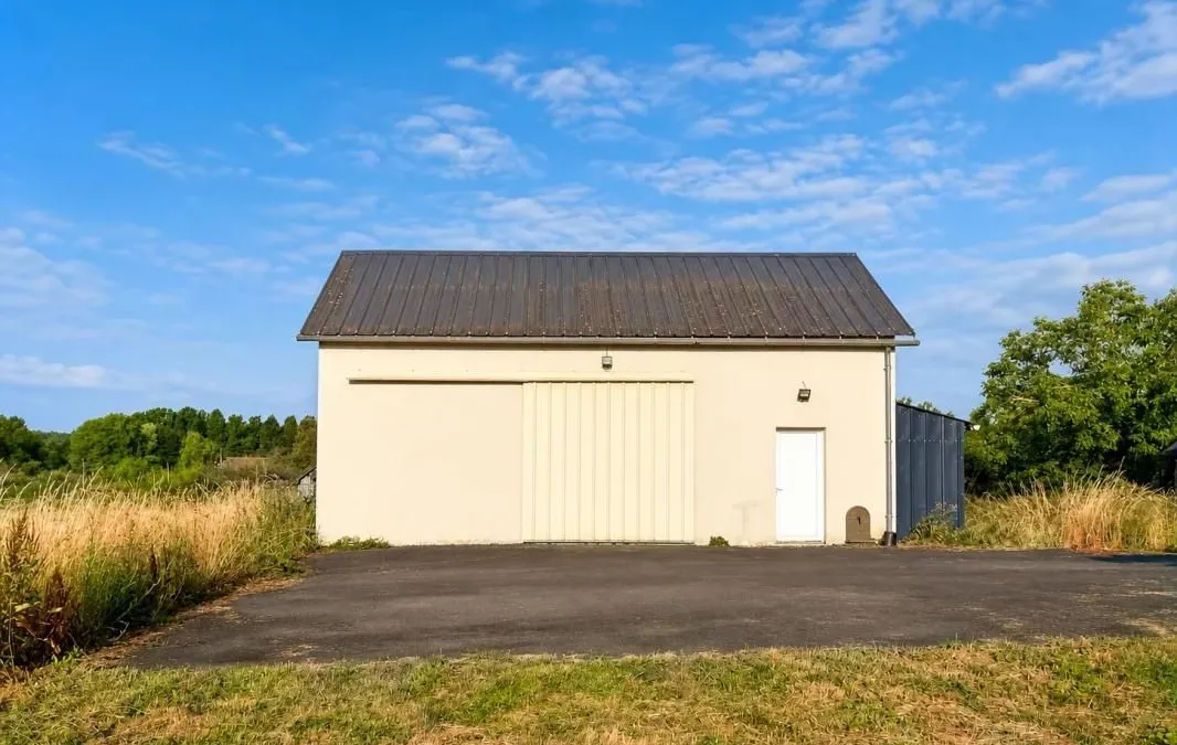 Photo 10