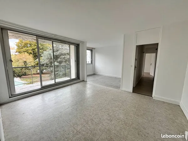Appartement 5 pièces 77 m²