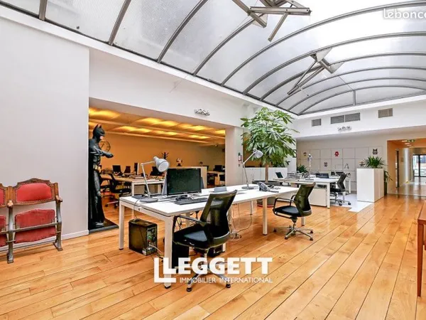 Commerce 456 m²