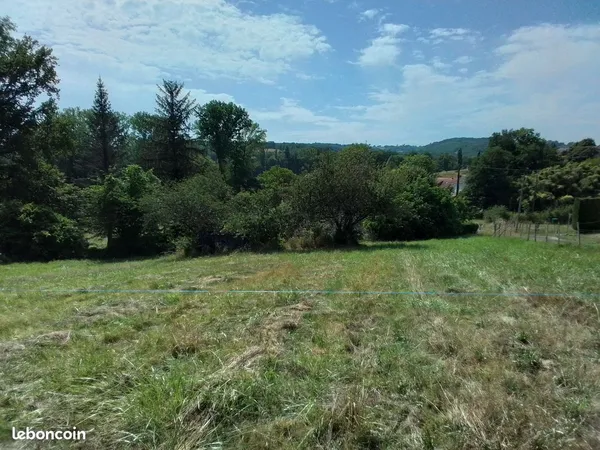 A vendre terrain constructible