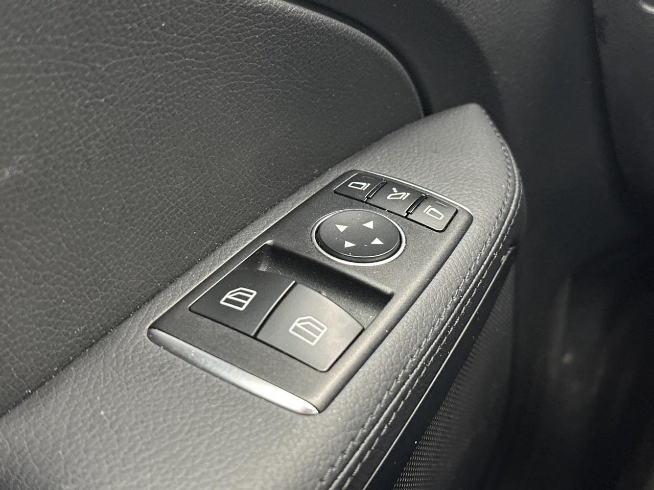 Mercedes Slc 200 executive — photo 16