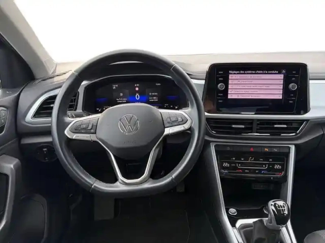 Volkswagen T-Roc 1.0 tsi 110 start/stop bvm6 — photo 12