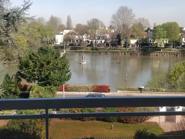 Vends T4 2 vues exceptionnelles Bry sur Marne (94) - 100m²