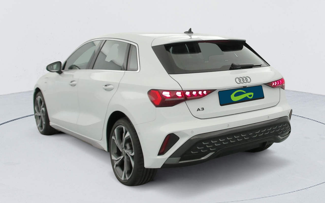 Audi A3 Sportback — photo 3