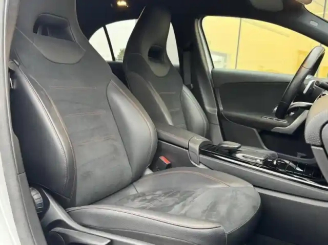 Mercedes Classe A 250 e 160+102ch amg line 8g-dct 8cv — photo 13