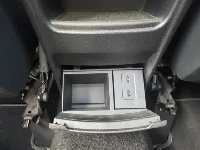 Mercedes Gla 200 d  business line — photo 10