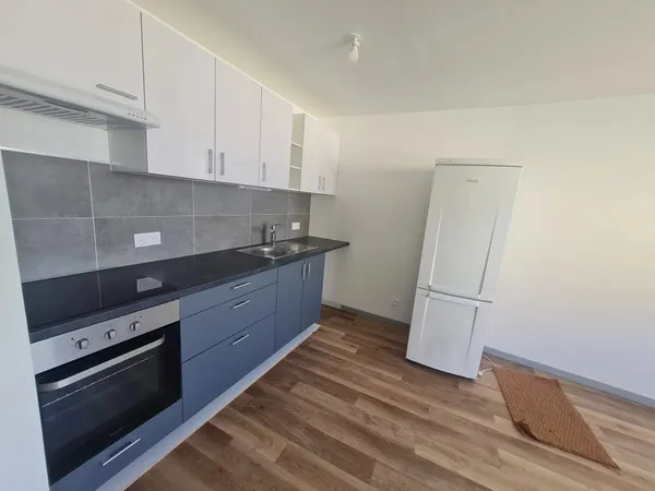 APPARTEMENT T2 À LOUER – NIORT 37m²