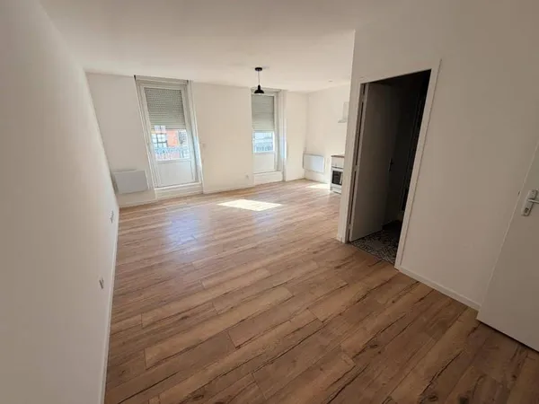 Studio 1 pièce 29 m²