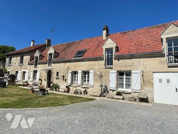 Maison 8 pièces 216 m²