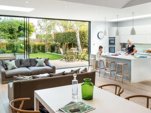 5 PIÈCES de 103m² + EXT(S) DE 43m² + PKG(s)