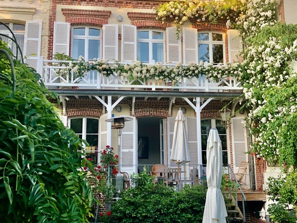 Hôtel Particulier de Prestige à Vendre - Triangle d'Or Deauville - 350 m²