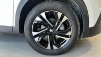Peugeot 2008 1.2 PureTech 130ch S&S GT EAT8 — photo 20
