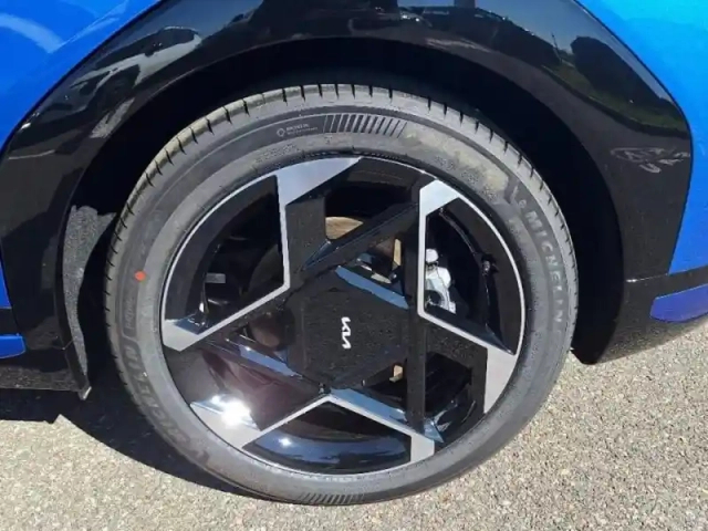 Kia Ev4 204ch 81,4kwh gt-line — photo 9