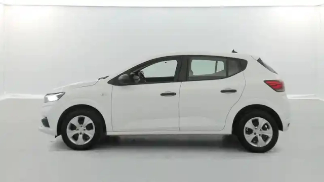 Dacia Sandero eco-g 100 — photo 11
