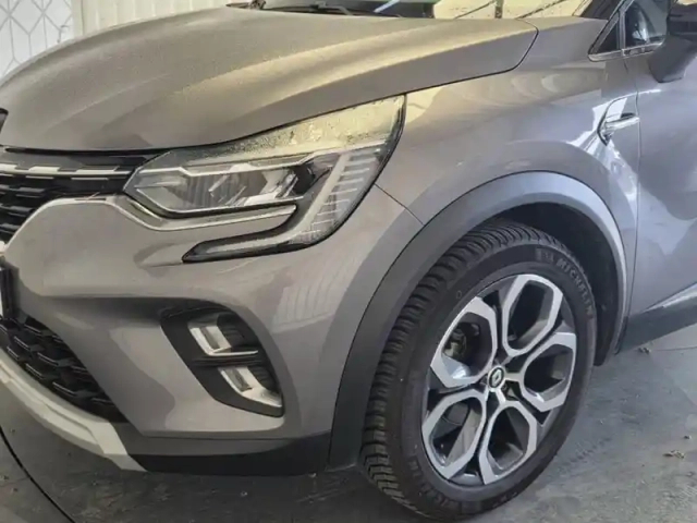 Renault Captur tce 90 - 21 — photo 96