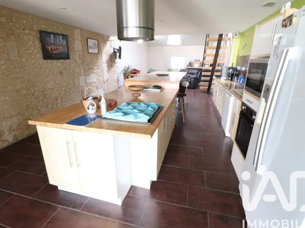 Maison 7 pièces 162 m²