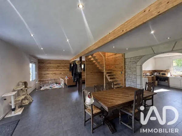 Vente Maison traditionnelle 7 pièces