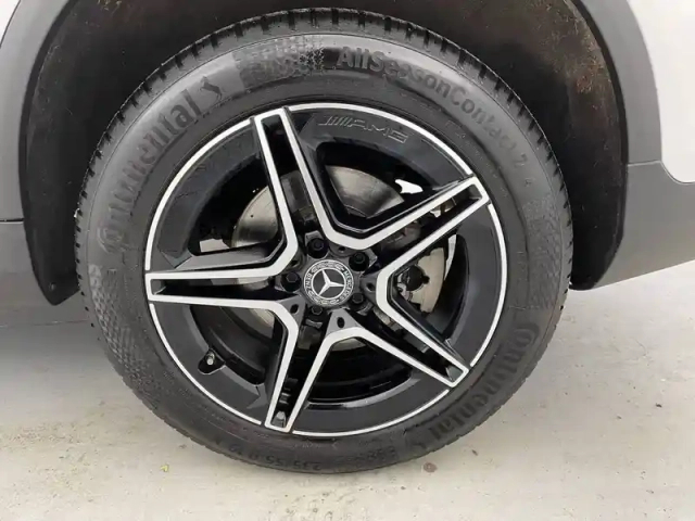 Mercedes Glc 300 e 9g-tronic 4matic — photo 17