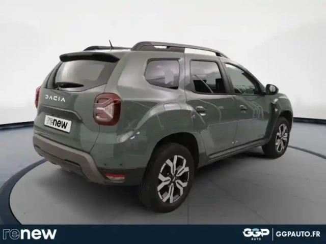 Dacia Duster 1.0 eco-g 100ch  journey + 4x2 — photo 5