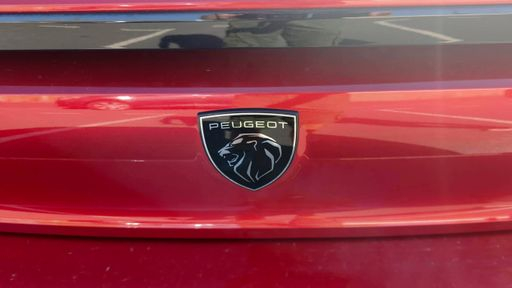 Peugeot 308 1.5 BlueHDi 130 EAT8 - Allure Pack – 2021 – 83023 km – Diesel – Boîte Automatique — photo 4