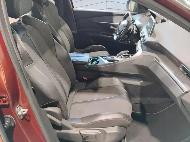 Peugeot 3008 1.6 bluehdi 120ch s&amp;s eat6 gt line — photo 9