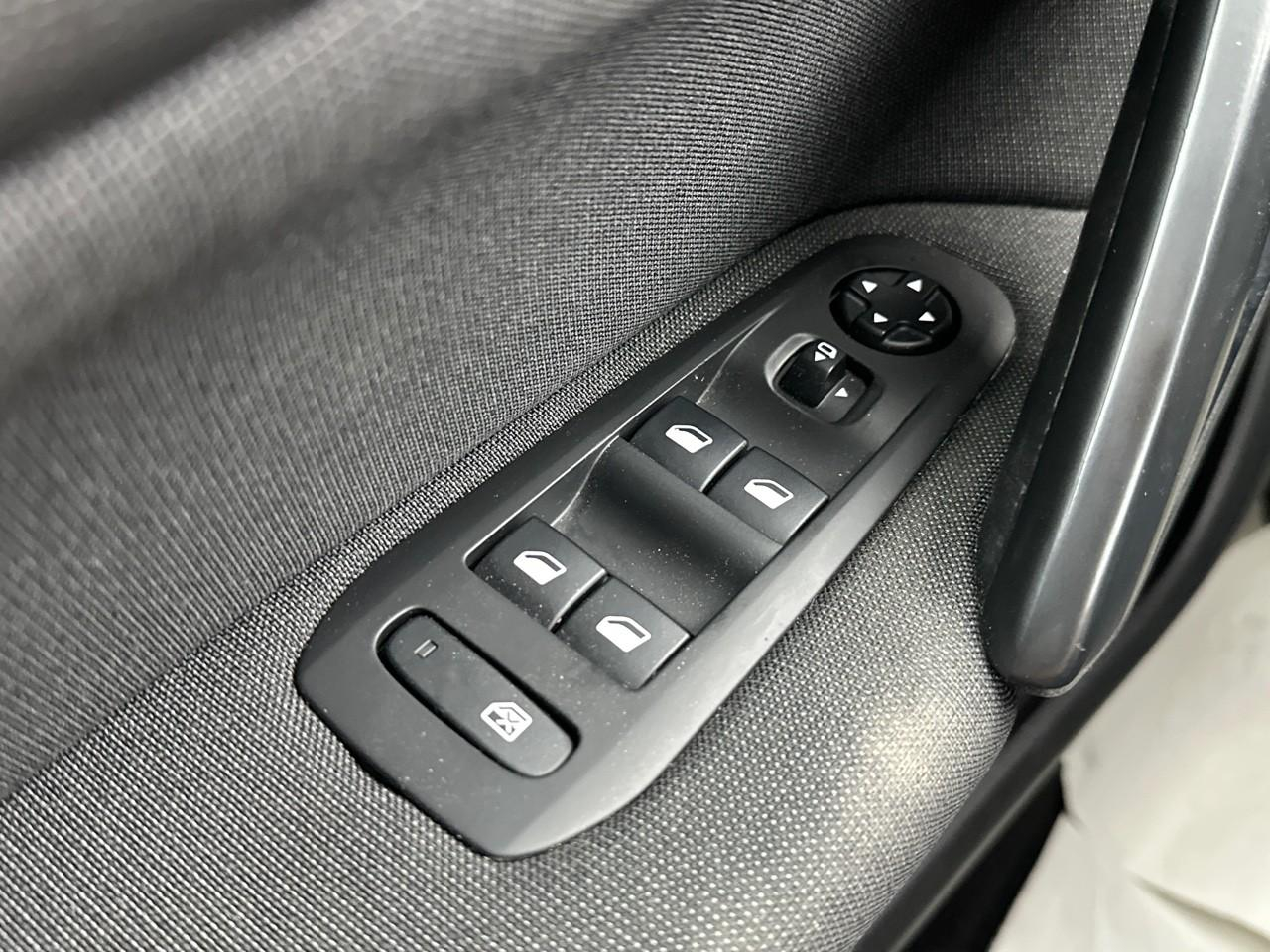 Peugeot 308 bluehdi 130ch s&s bvm6 allure — photo 15