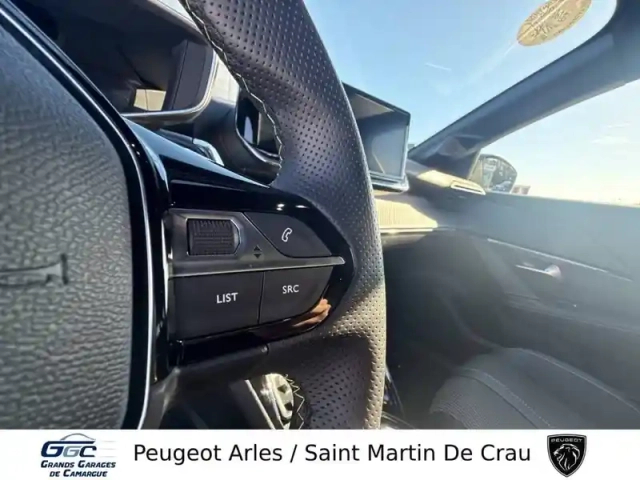 Peugeot 208 hybrid 110 e-dcs6 — photo 24