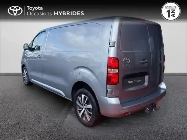 Toyota Proace medium 2.0 d-4d 180 business bva rc23 — photo 2