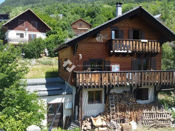 Chalet 9 pièces 117 m²