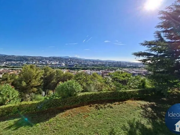 Appartement 5 pièces 134 m²