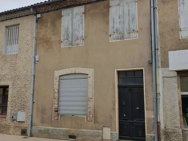 Maison de village avec jardin 500m²