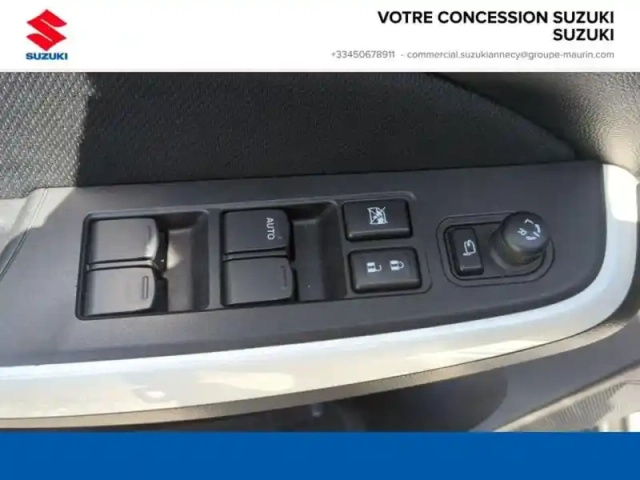 Suzuki Swift 1.0 boosterjet 111ch pack auto — photo 11