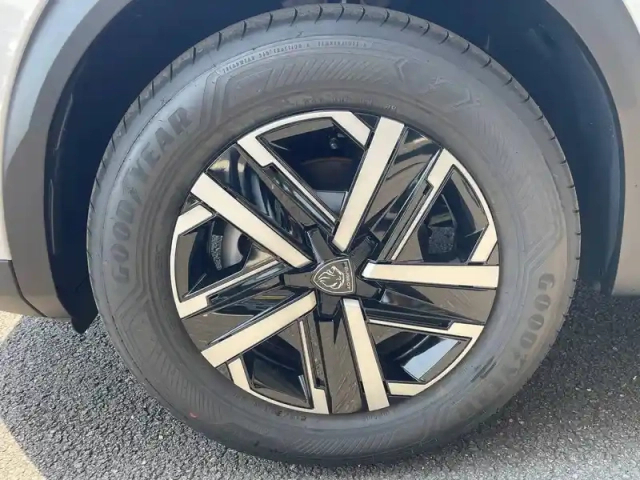 Peugeot 2008 100 s&amp;s bvm6 — photo 6