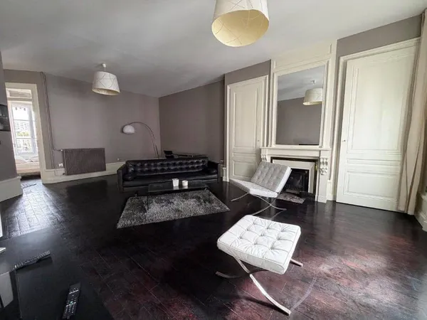 Appartement 3 pièces 103 m²
