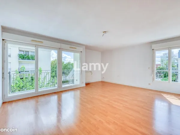 Appartement 3 pièces 76 m²