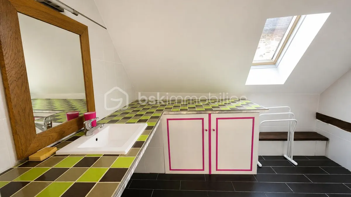 Photo 13