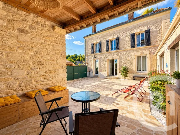 Maison 6 pièces 148 m²