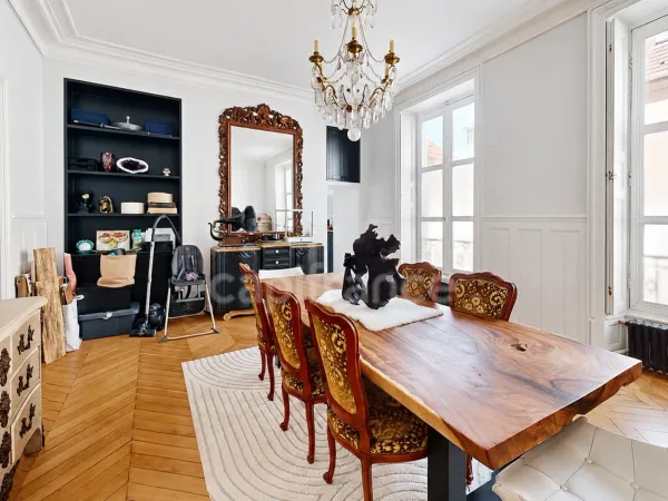 Appartement 5 pièces 137 m²