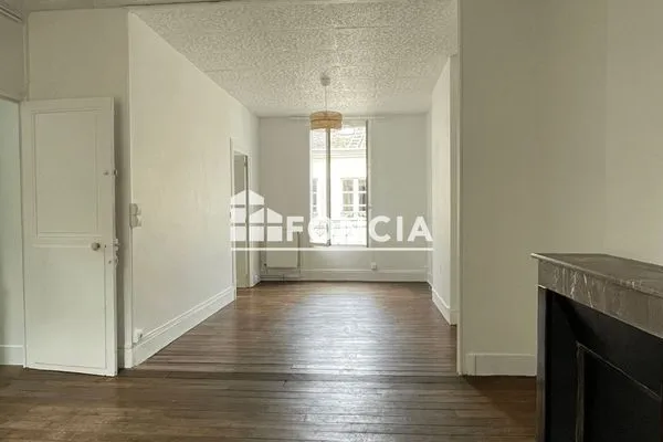 Appartement 4 pièces 82 m²