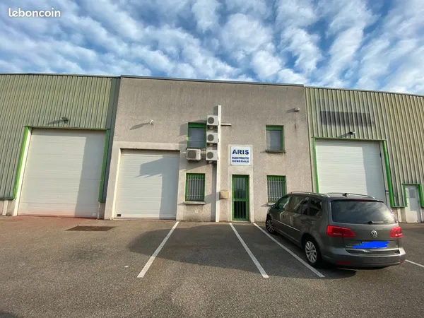 Vente depot 350m2