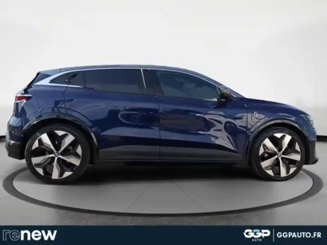 Renault Megane e-tech electric ev60 220ch techno optimum charge — photo 21