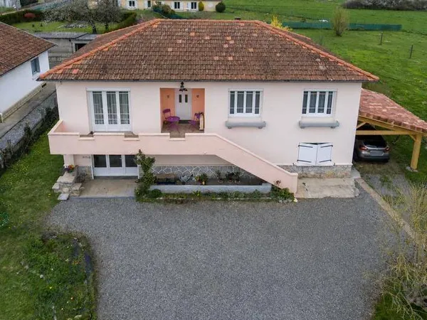 Maison 6 pièces 180 m²