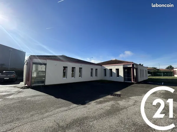 Local 365 m² Valence