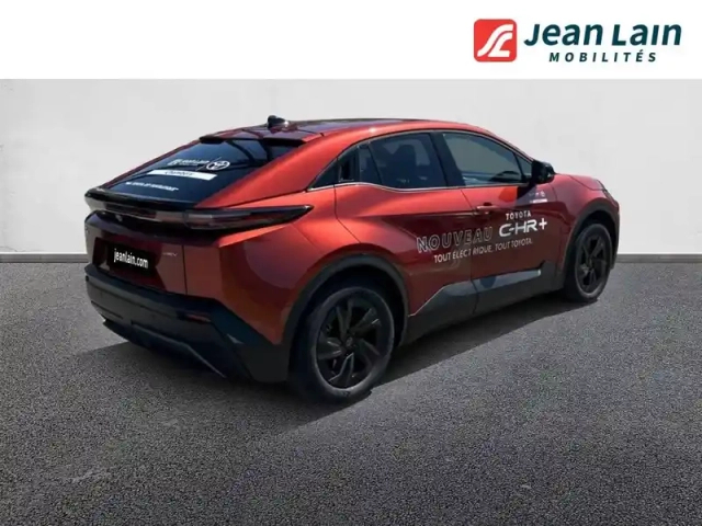 Toyota C-Hr + — photo 5