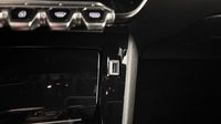 Peugeot 208 e-208 136ch GT — photo 30