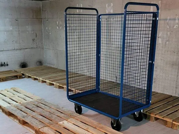 Location box, stockage, garde meuble 4 à 12m2